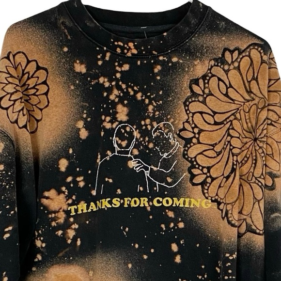 Handmade Floral Stencil Sweatshirt Pullover Mens XL Unisex Crewneck Upcycled - Picture 3 of 10